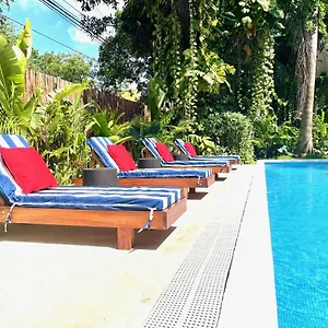 Centrally Located Apartment In Pdc Playa del Carmen